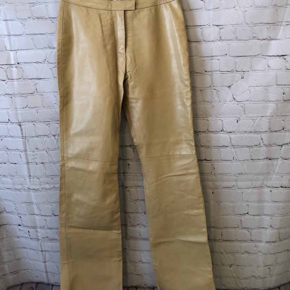 Echtes Leder NWT Vtg Beige Leather Boot Cut Pants Lined 11” Rise Raw Hem Sz 8